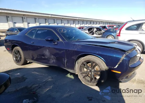 2016 Dodge Challenger Sxt из США, поврежденный, VIN 2C3CDZAG1GH296917